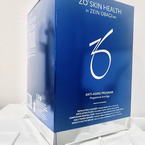 ZO Anti-Aging Program 💙🤍New In Box - Picture 3 of 3